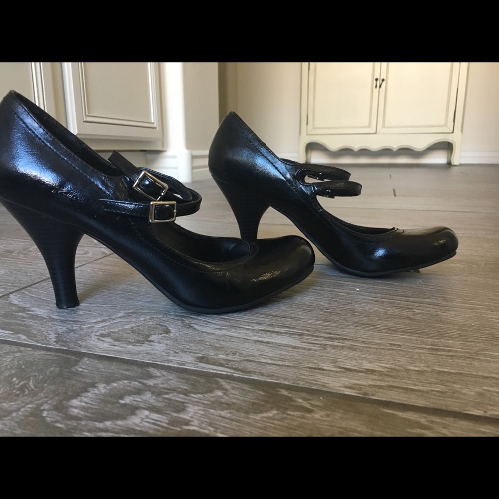 Black Mary’s Jane heels